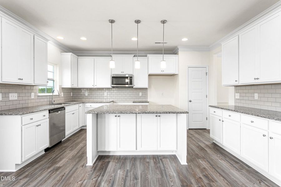 1929 Darrell Drive-15