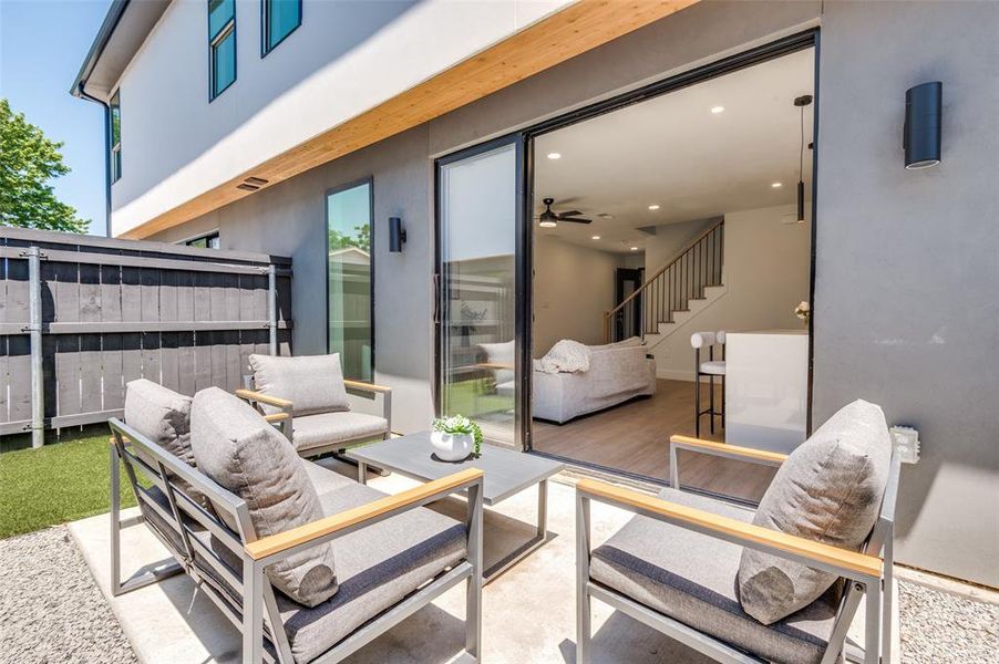 Furnished interior view inside a new home in , Dallas (Image 18).