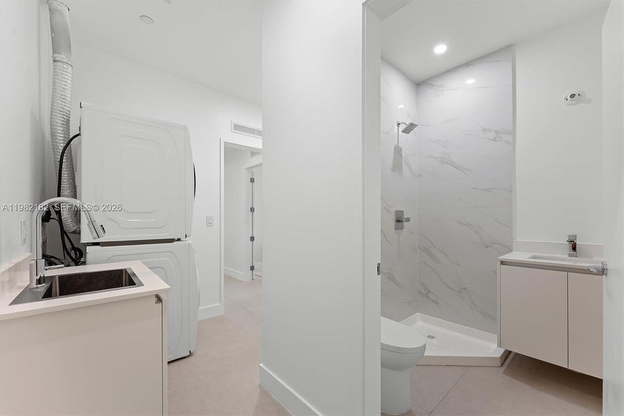 Furnished interior view inside a new home in , Miami (Image 31).