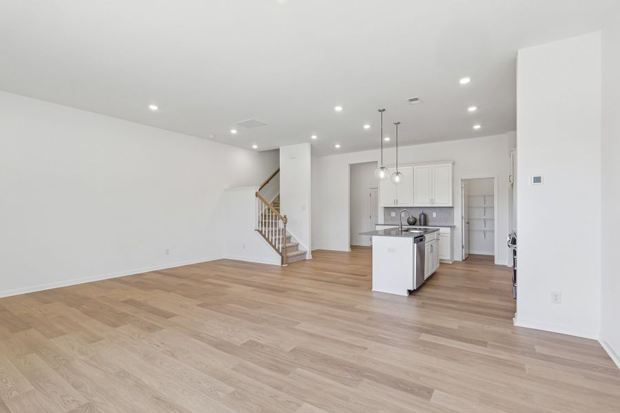 Spacious, unfurnished interior of a new home in Terraces at the Exchange, Fort Mill (Image 21).