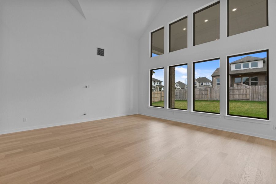 4br New Home in Liberty Hill, TX.  - Slide 19