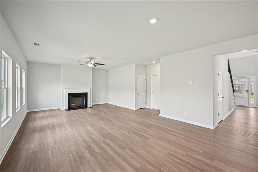 Spacious, unfurnished interior of a new home in Neely Farm, Covington (Image 18).
