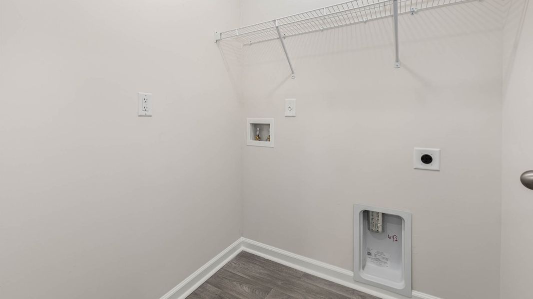 Representative unfurnished interior of a home built from the Wren by D.R. Horton in Cedar Hill Landing, Navassa (Image 19).