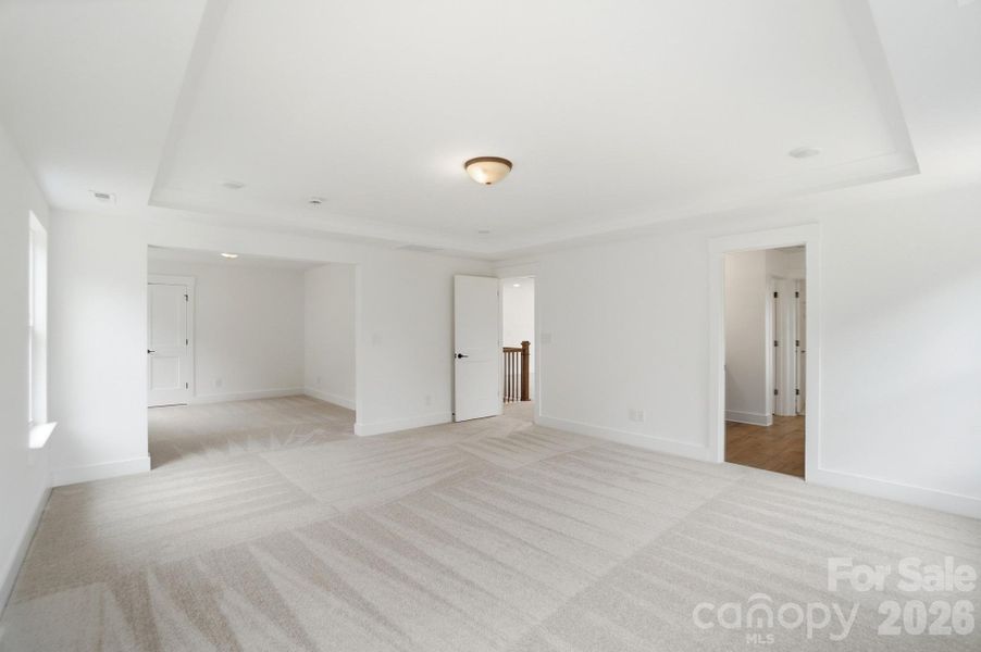 Spacious, unfurnished interior of a new home in Robinson Oaks, Gastonia (Image 31).