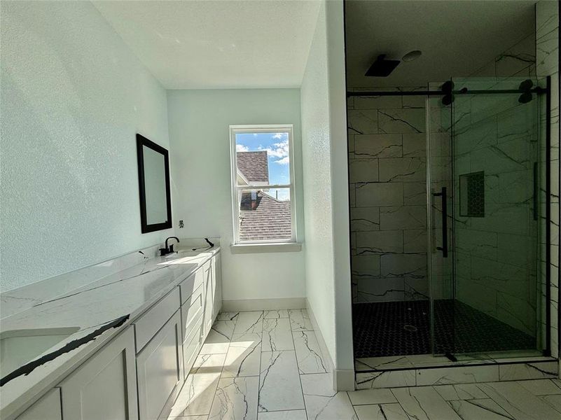 Furnished interior view inside a new home in , Mineral Wells (Image 16).