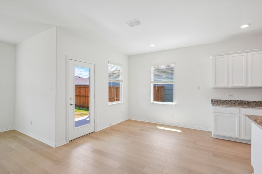 Spacious, unfurnished interior of a new home in River Ridge, Crandall (Image 16). Spacious, unfurnished interior of a new home in River Ridge, Crandall (Image 16).