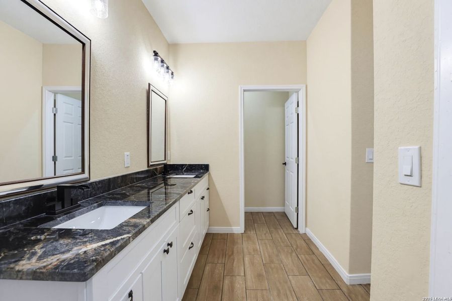 Furnished interior view inside a new home in , Poteet (Image 12).