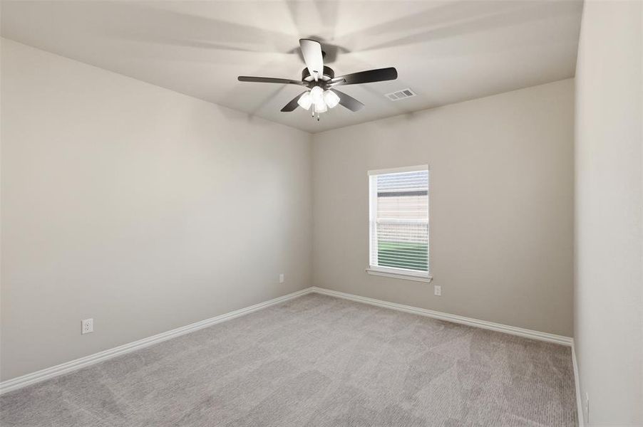 Spacious, unfurnished interior of a new home in , Saginaw (Image 16).