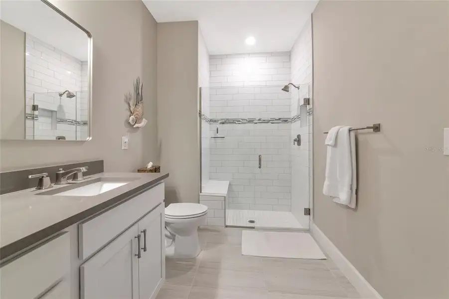 Furnished interior view inside a new home in , Englewood (Image 7).