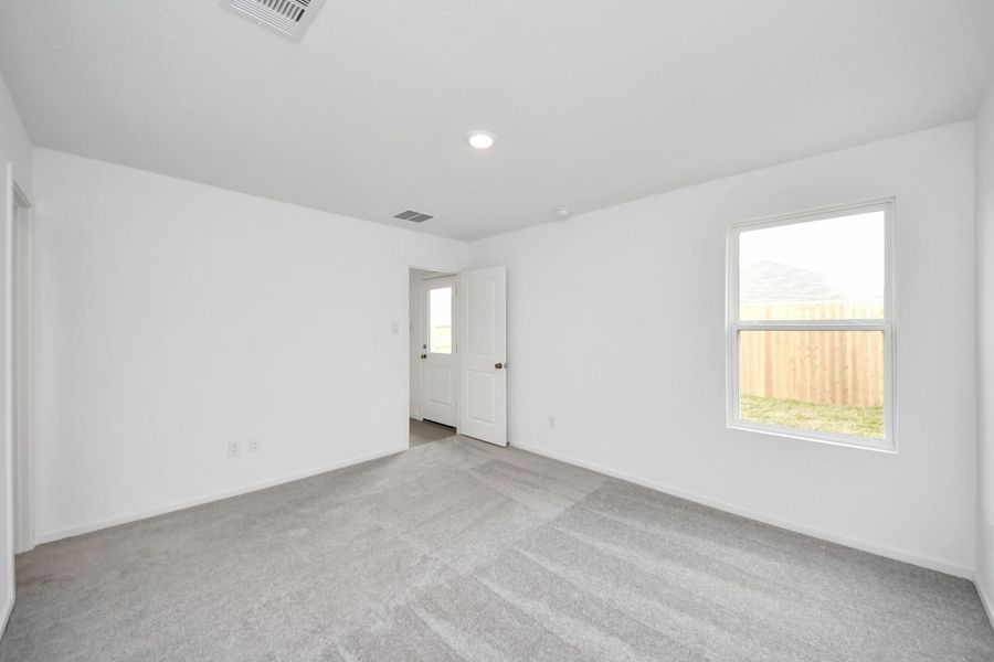 Spacious, unfurnished interior of a new home in Anniston, Katy (Image 18). Spacious, unfurnished interior of a new home in Anniston, Katy (Image 18).