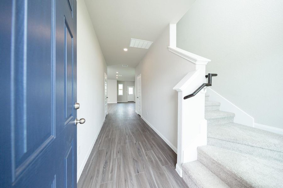 Image 5 of a home in Cliffstone Hills. Image 5 of a home in Cliffstone Hills.