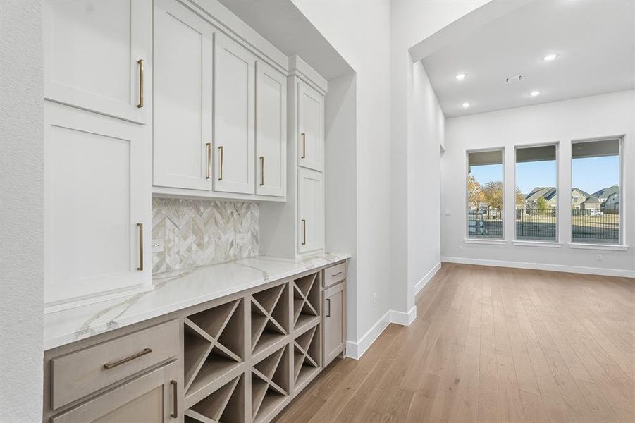 Furnished interior view inside a new home in Saddle Star Estates, Rockwall (Image 9).