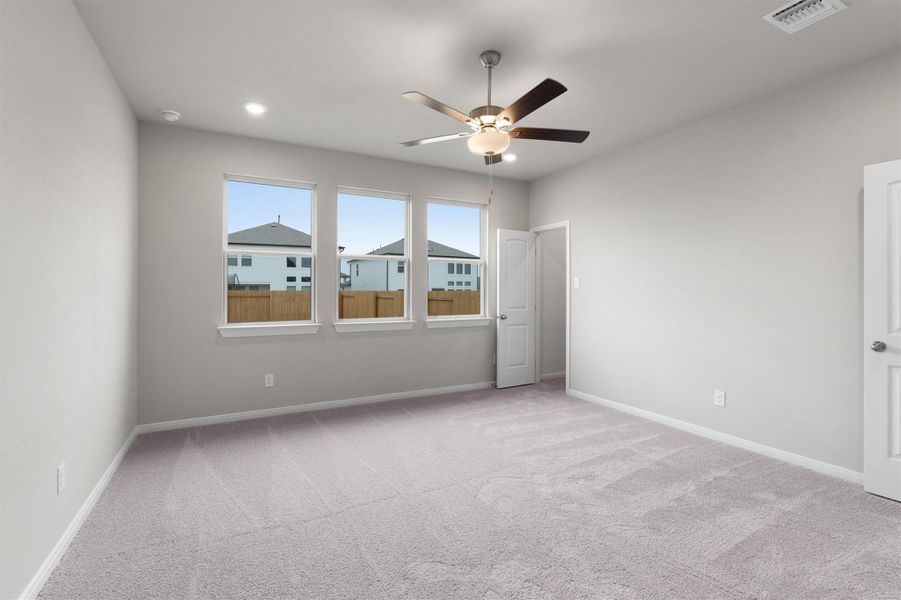 Spacious, unfurnished interior of a new home in Morningstar, Andice (Image 31). Spacious, unfurnished interior of a new home in Morningstar, Andice (Image 31).