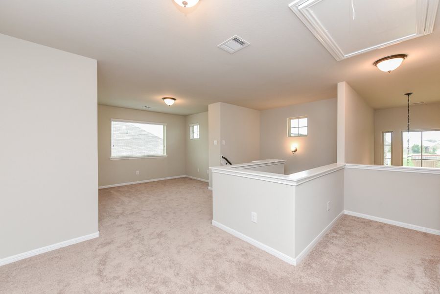Representative unfurnished interior of a home built from the Floor Plan 2201 by Colina Homes in Grand Magnolia, Magnolia (Image 32).