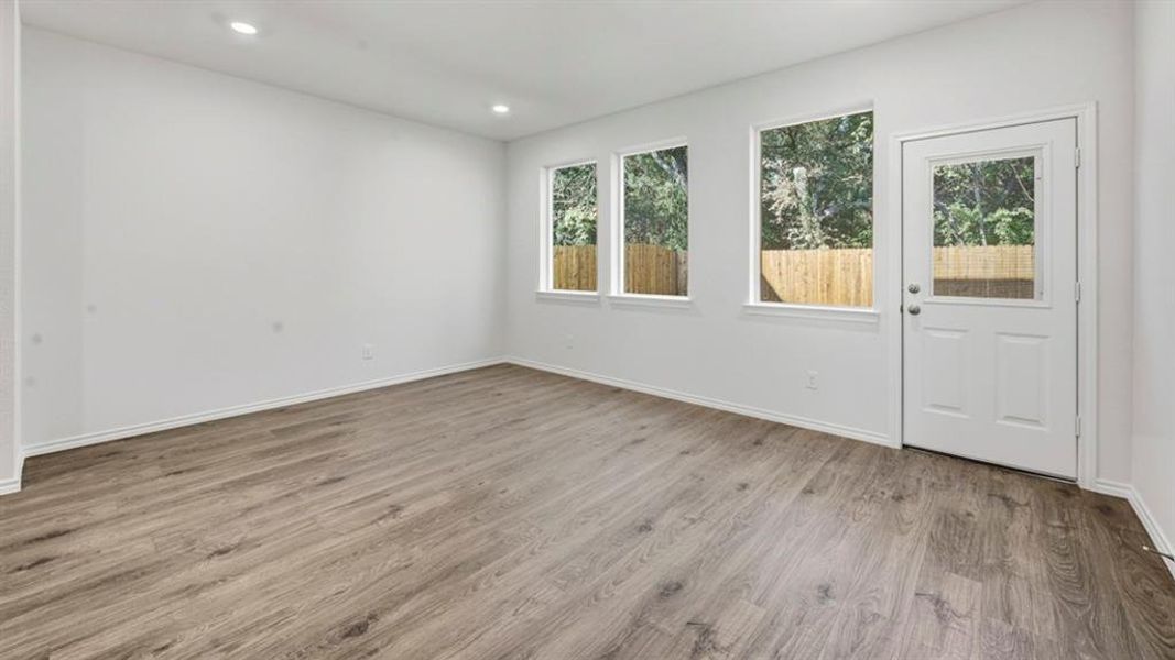 Spacious, unfurnished interior of a new home in Arbor Trails South, Princeton (Image 26).