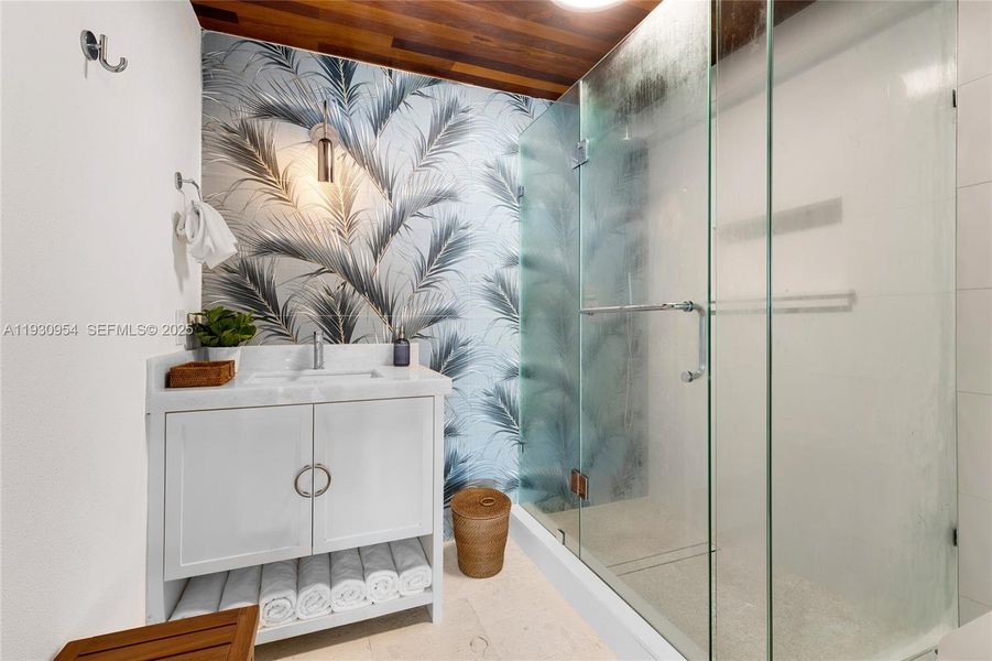 Furnished interior view inside a new home in , Key Largo (Image 40).