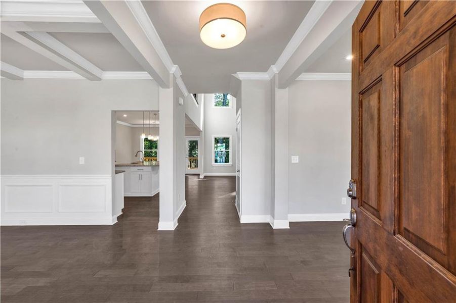 Spacious, unfurnished interior of a new home in Palmer Falls, Douglasville (Image 22).