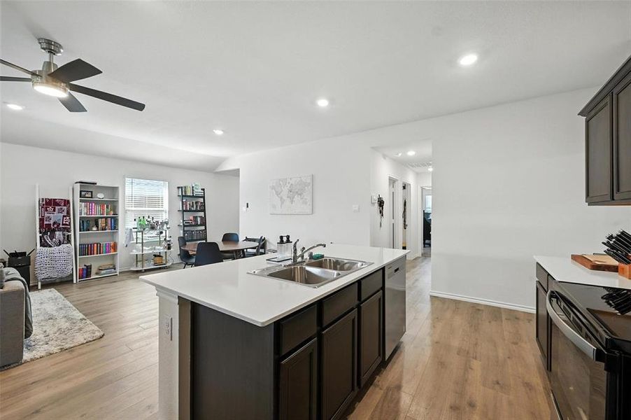 Furnished interior view inside a new home in , Sherman (Image 27).