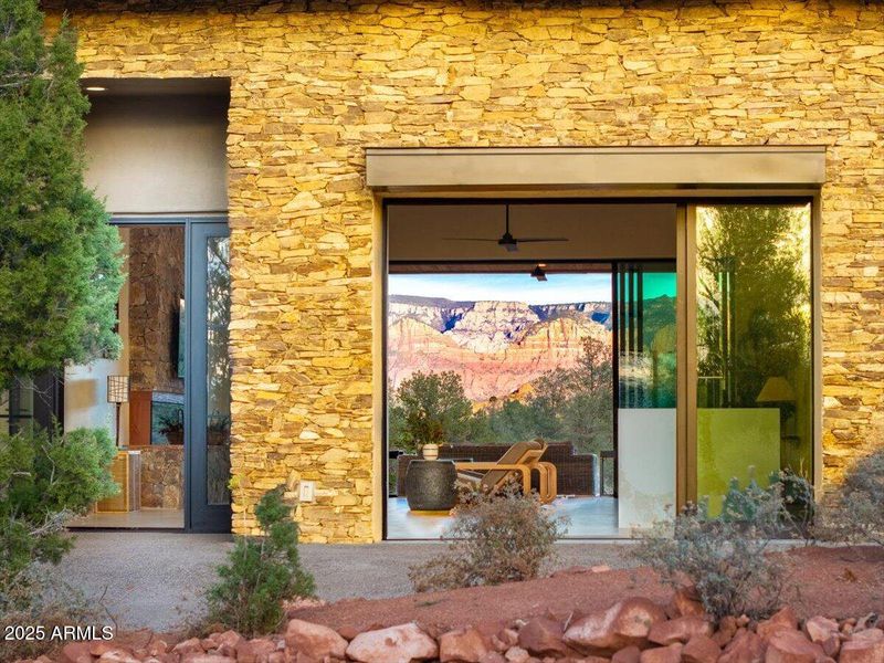 modern sedona living