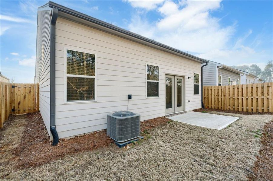 Exterior details and patio area of a home in , Acworth (Image 4).