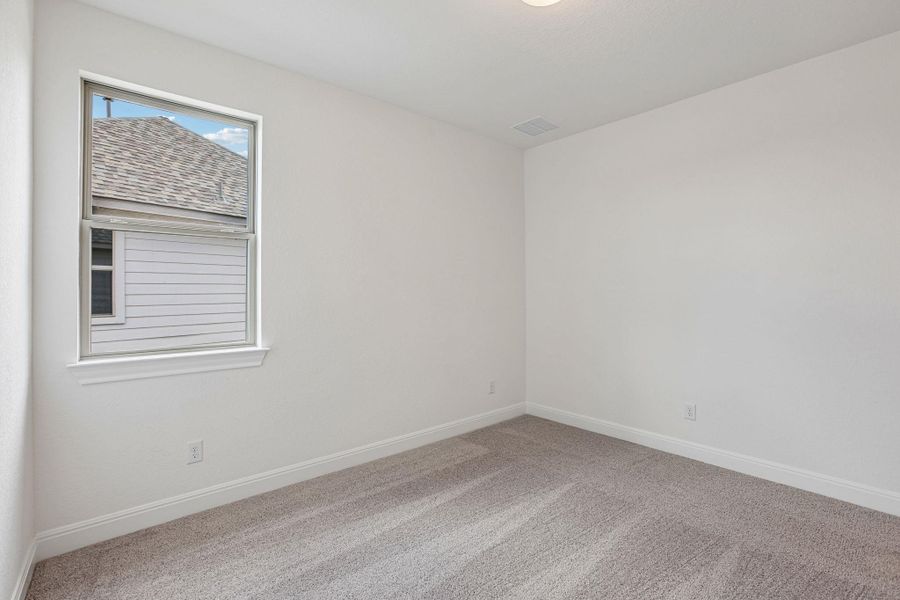 Spacious, unfurnished interior of a new home in 6 Creeks, Kyle (Image 31). Spacious, unfurnished interior of a new home in 6 Creeks, Kyle (Image 31).