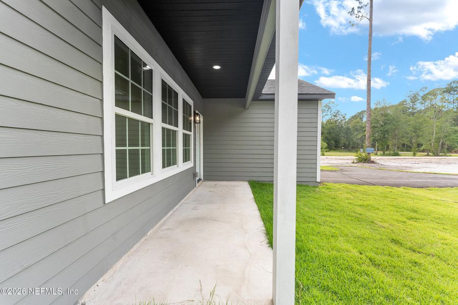 Exterior details and patio area of a home in , Hampton (Image 20).