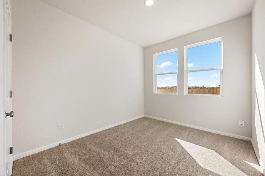 Spacious, unfurnished interior of a new home in Patterson Ranch, Georgetown (Image 18).