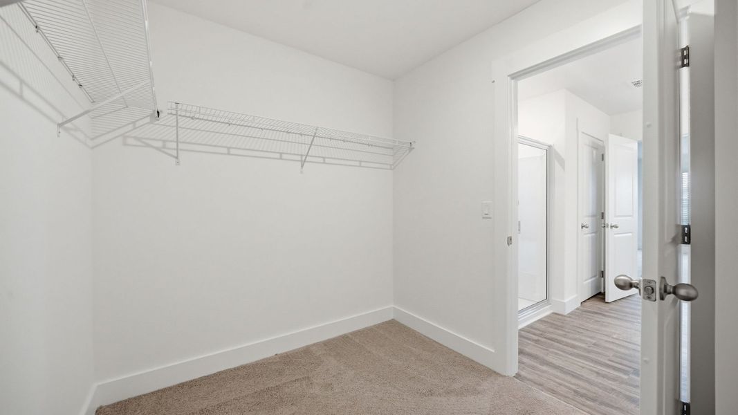 Spacious, unfurnished interior of a new home in The Hideaway at Fox Meadows, Bluff City (Image 18).