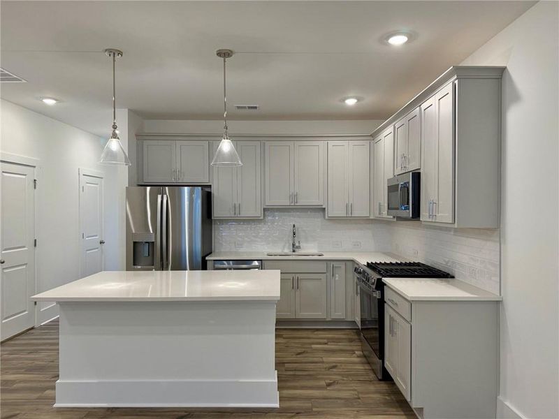 Furnished interior view inside a new home in Park Vue, Atlanta (Image 16). Furnished interior view inside a new home in Park Vue, Atlanta (Image 16).