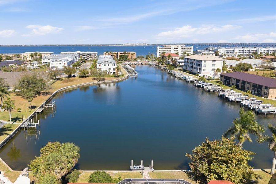 Image 33 of a home in Seahaven.