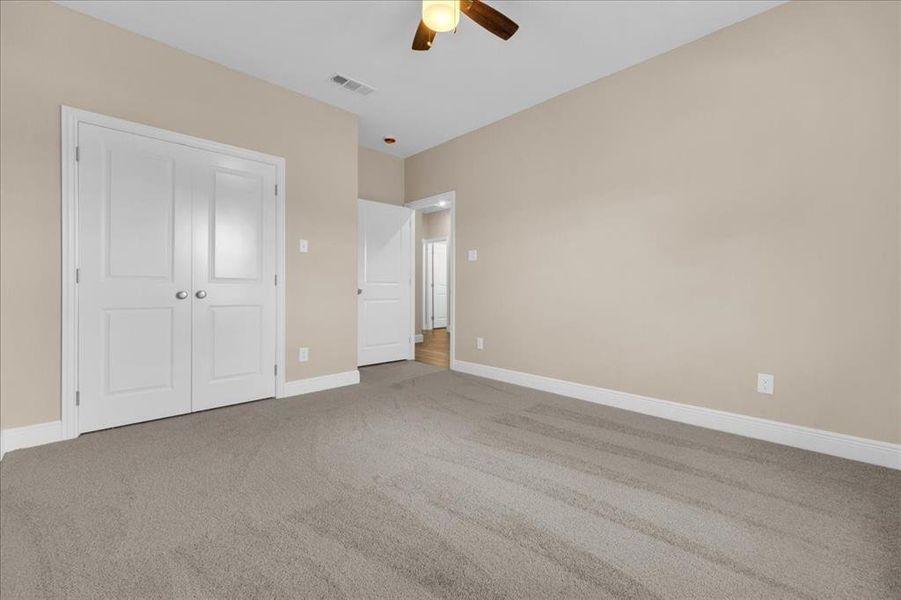 Spacious, unfurnished interior of a new home in , Fort Worth (Image 25).