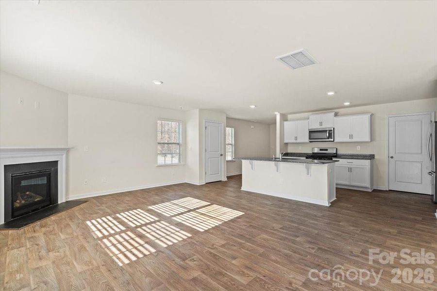 Spacious, unfurnished interior of a new home in , York (Image 32).