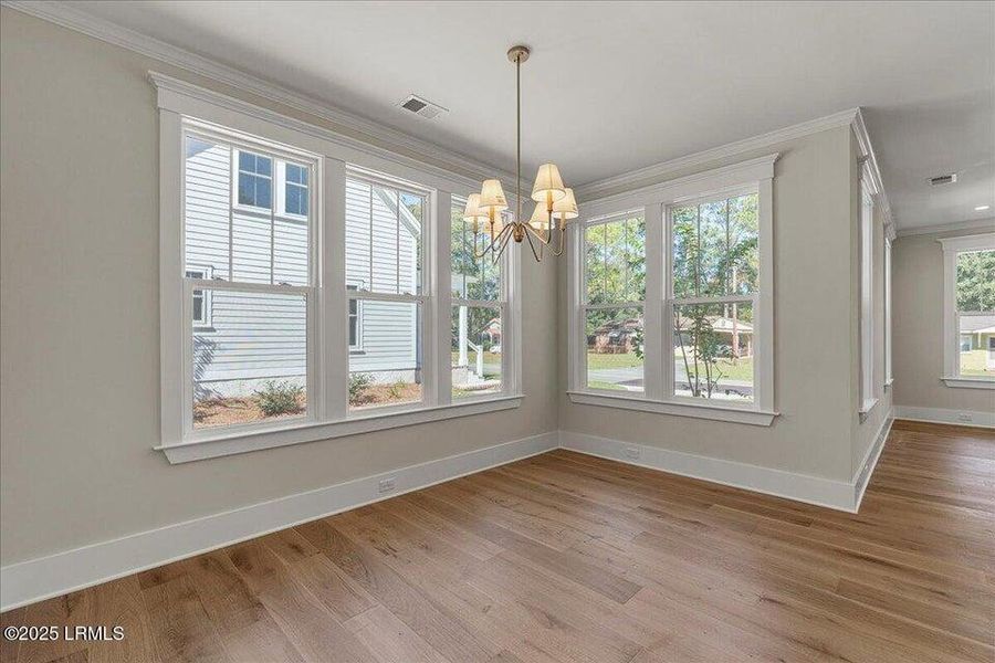 Spacious, unfurnished interior of a new home in , Beaufort (Image 12).