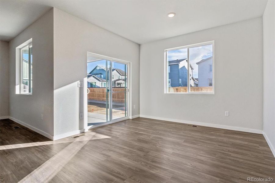 Spacious, unfurnished interior of a new home in Farmlore, Brighton (Image 16).