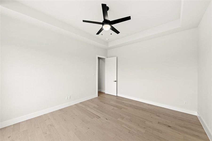 31. 160 Waterview - Primary (2)