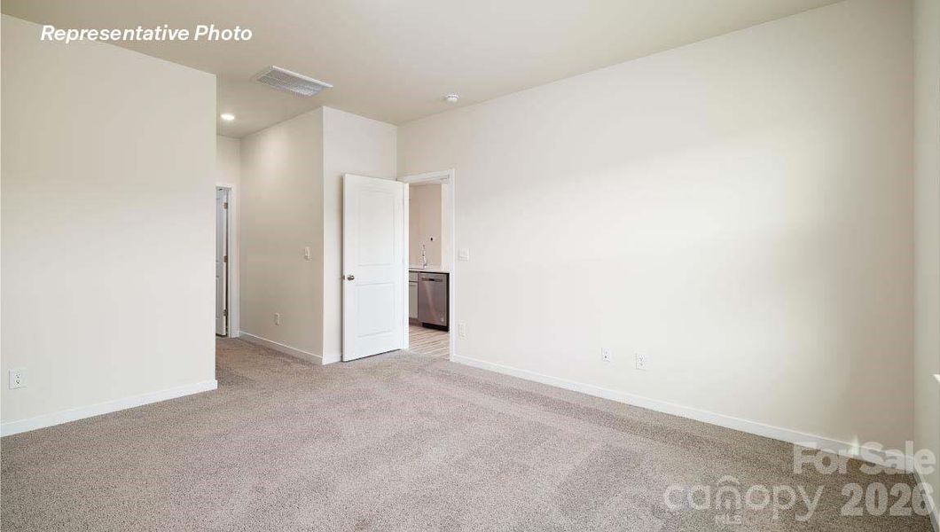 Spacious, unfurnished interior of a new home in Silverstein, Salisbury (Image 12).