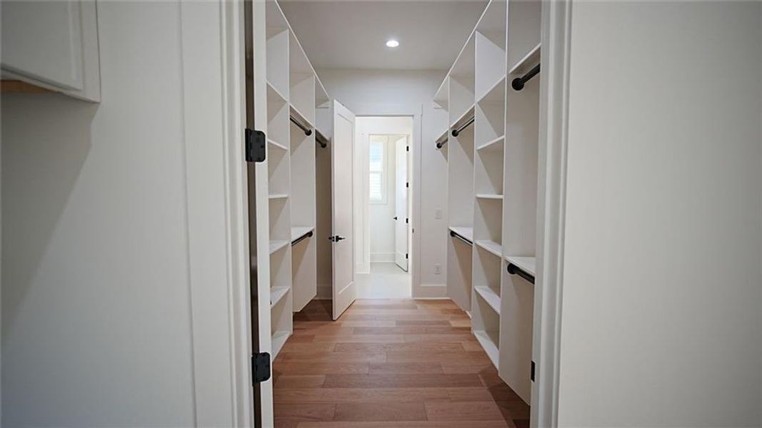 Spacious, unfurnished interior of a new home in , Flowery Branch (Image 44). Spacious, unfurnished interior of a new home in , Flowery Branch (Image 44).