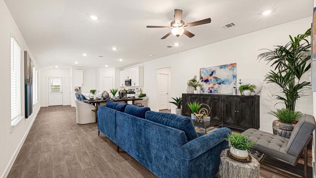 Representative furnished interior of a home built from the Diana by D.R. Horton in Holly Ridge, Rosenberg (Image 4).