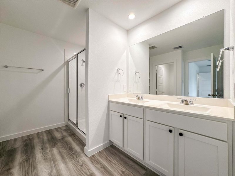 Furnished interior view inside a new home in , Houston (Image 5).