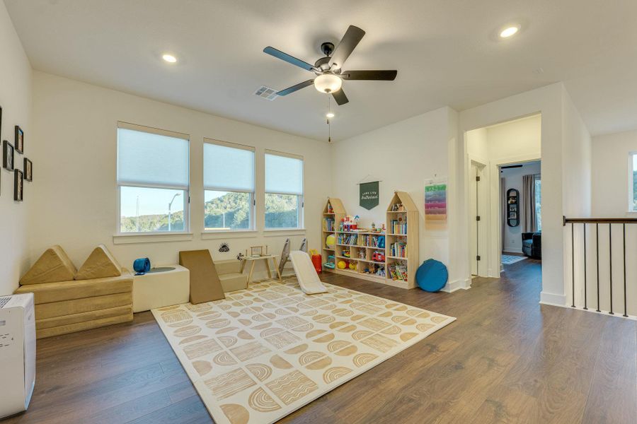 Furnished interior view inside a new home in , Leander (Image 30).