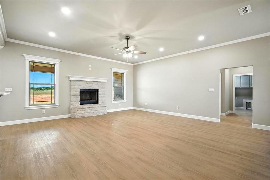 Spacious, unfurnished interior of a new home in , Abilene (Image 25).