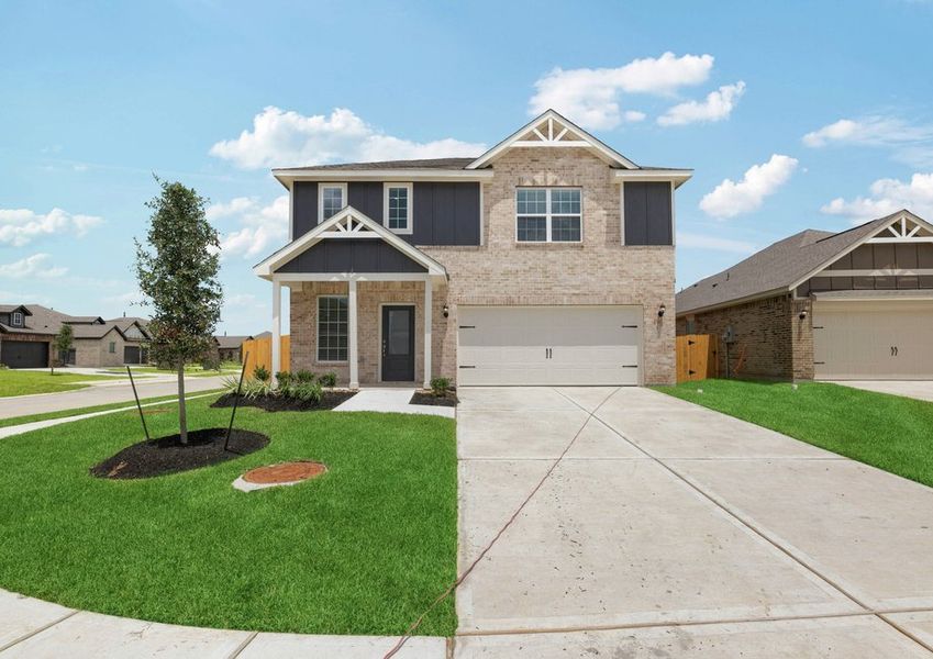 Exterior photo of the brick Waller plan Exterior photo of the brick Waller plan