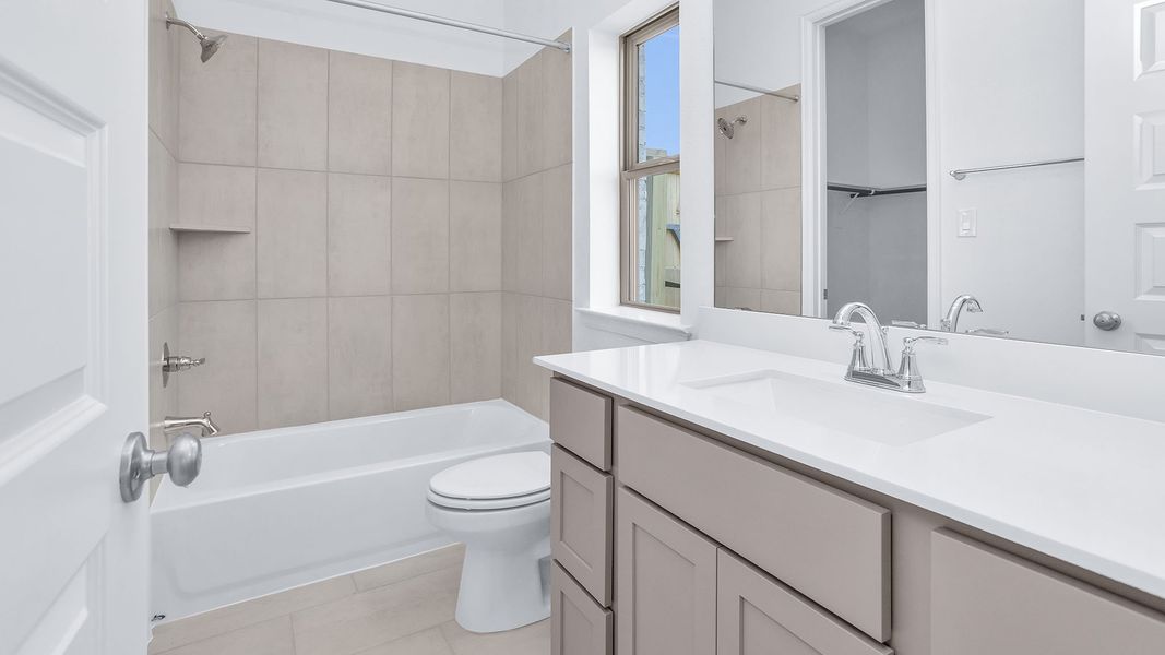 Furnished interior view inside a new home in The Grand Prairie, Hockley (Image 7).