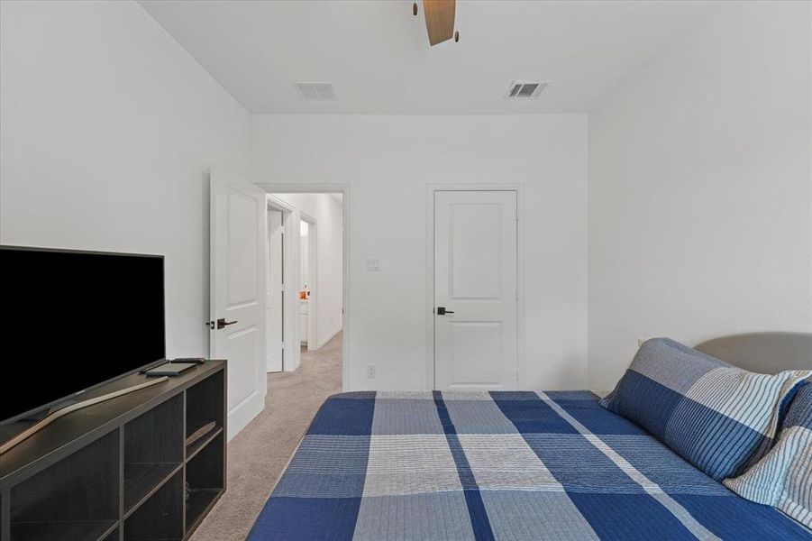 Furnished interior view inside a new home in Tenison Village, Dallas (Image 8).
