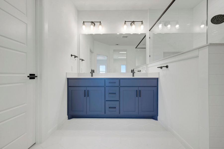 Furnished interior view inside a new home in Ridgeline Towns, McKinney (Image 6).