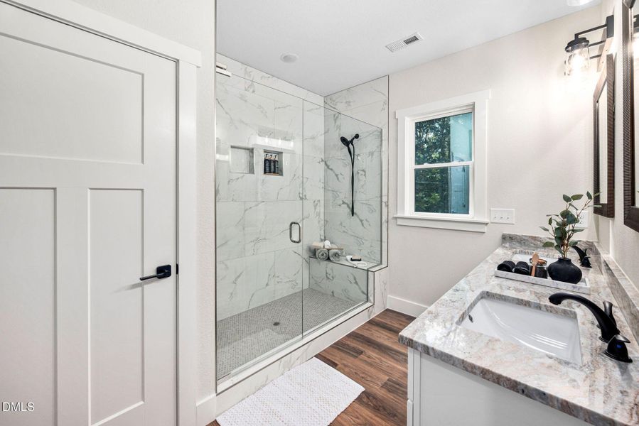 72-web-or-mls-139-clear-water-rd