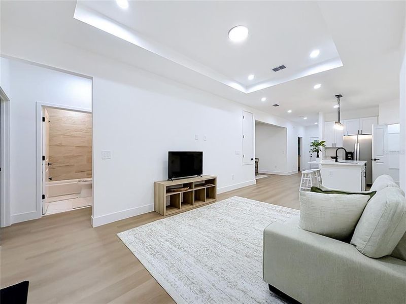 Furnished interior view inside a new home in , Orlando (Image 17).