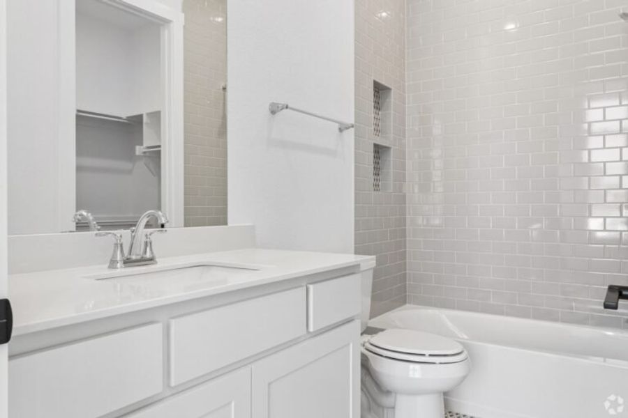 Furnished interior view inside a new home in Chatham Reserve, Providence Village (Image 24).