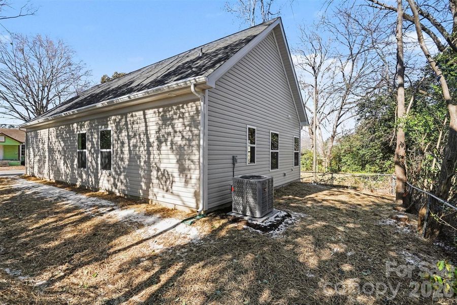 Exterior details and patio area of a home in , Monroe (Image 19).