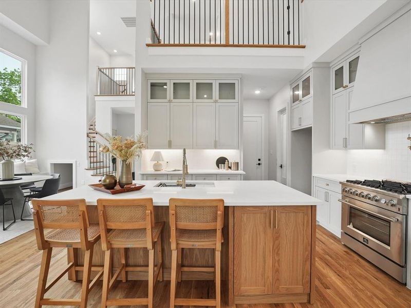 Furnished interior view inside a new home in , Dallas (Image 12).